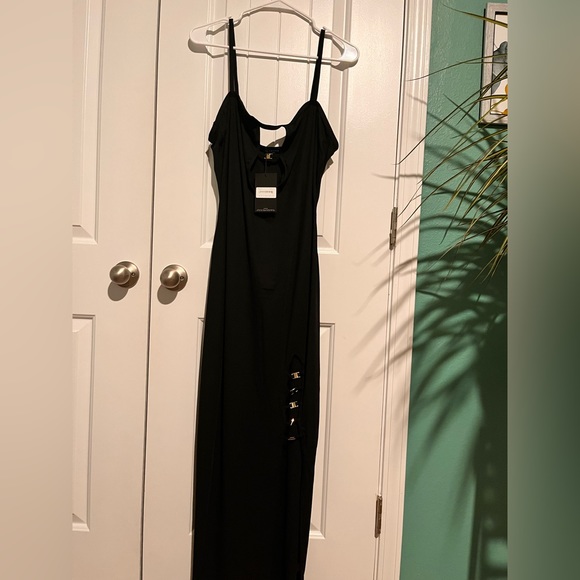 Side Slit Maxi Dress -Black NWT - Picture 3 of 6